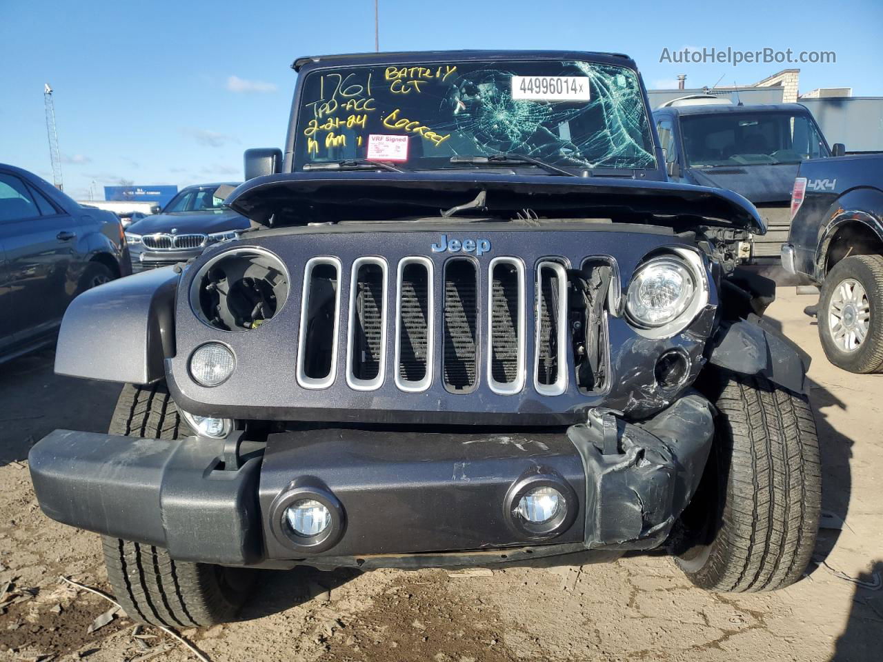 2017 Jeep Wrangler Unlimited Sahara Gray vin: 1C4BJWEGXHL543784