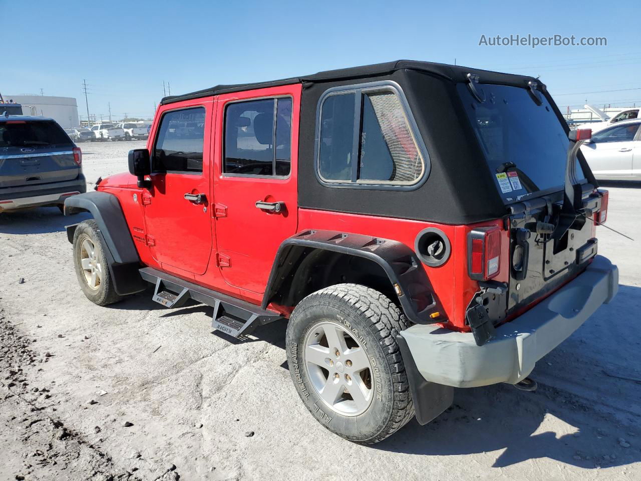 2014 Jeep Wrangler Unlimited Sport Red vin: 1C4BJWKG1EL328407