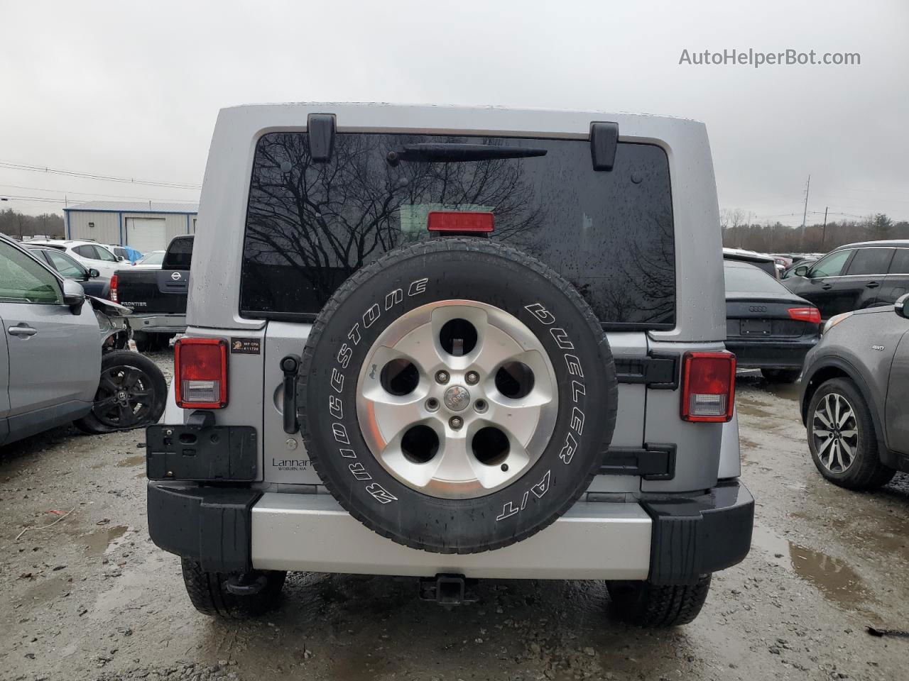 2014 Jeep Wrangler Sahara Silver vin: 1C4GJWBGXEL196169