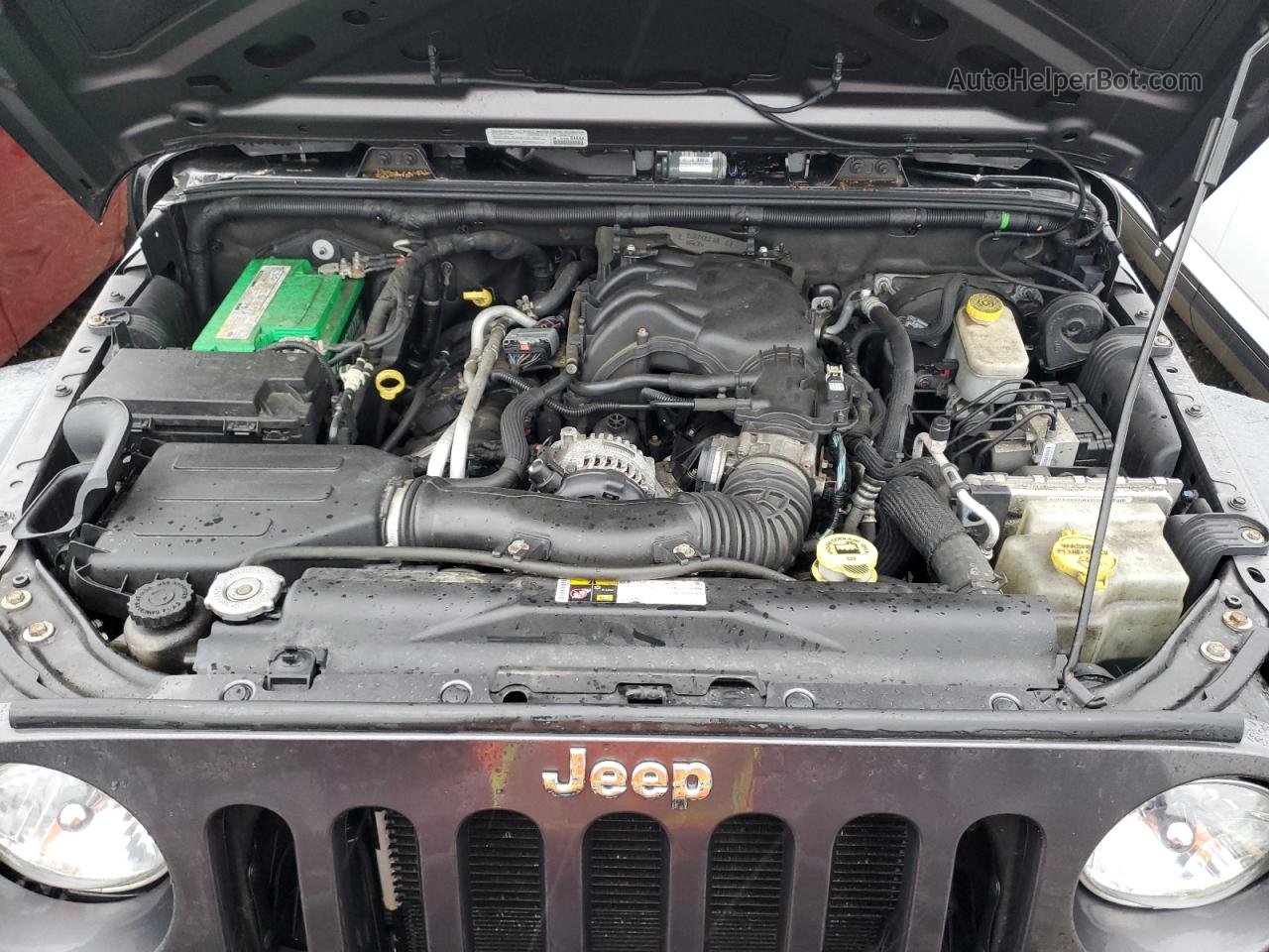2014 Jeep Wrangler Unlimited Sport Charcoal vin: 1C4HJWDG0EL265369