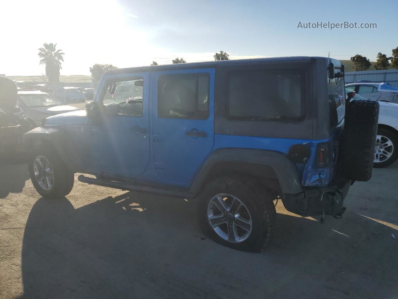 2014 Jeep Wrangler Unlimited Sport Blue vin: 1C4HJWDG1EL288062