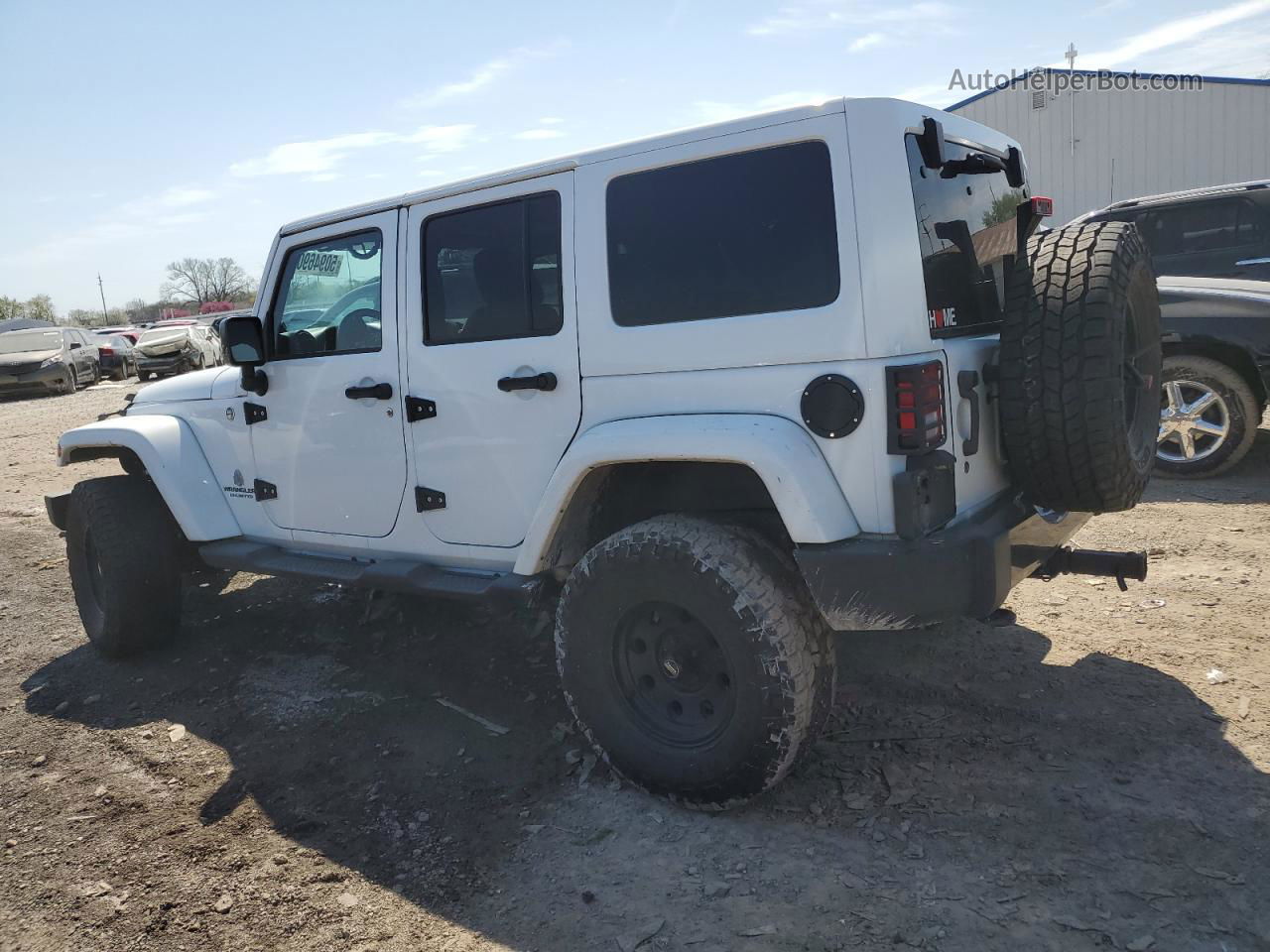 2014 Jeep Wrangler Unlimited Sahara White vin: 1C4HJWEG1EL322676