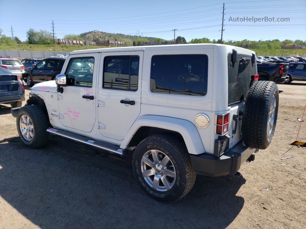 2017 Jeep Wrangler Unlimited Sahara White vin: 1C4HJWEG2HL525502