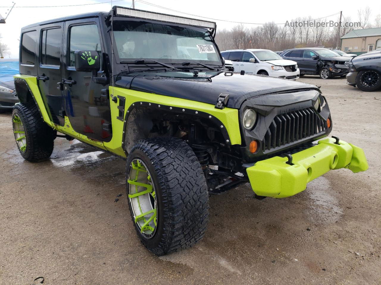 2014 Jeep Wrangler Unlimited Sahara Two Tone vin: 1C4HJWEG3EL236768