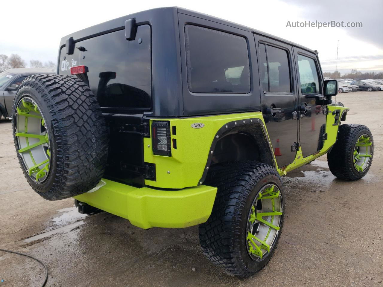 2014 Jeep Wrangler Unlimited Sahara Two Tone vin: 1C4HJWEG3EL236768