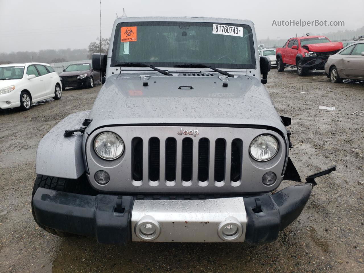 2014 Jeep Wrangler Unlimited Sahara Silver vin: 1C4HJWEG7EL252715