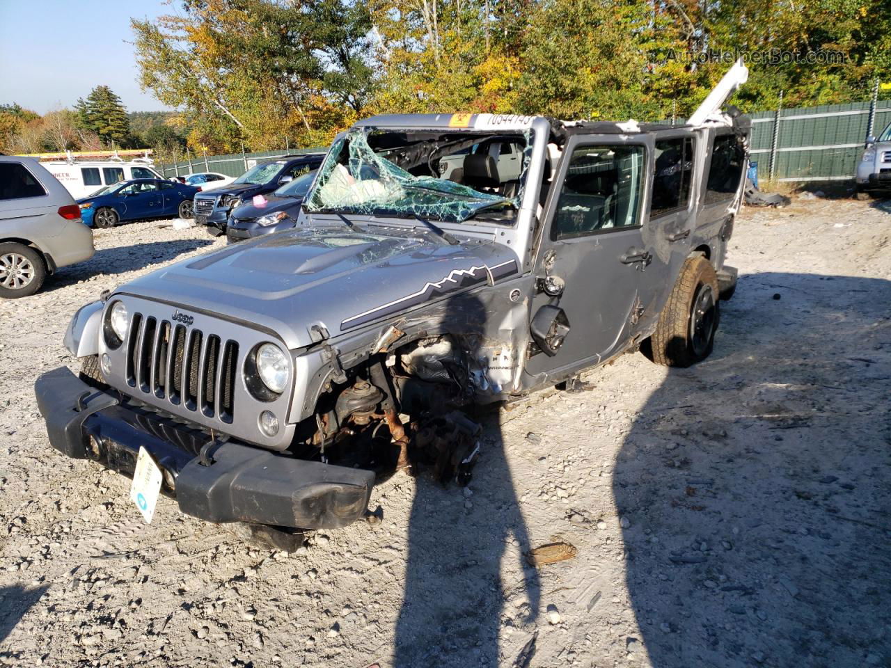 2014 Jeep Wrangler Unlimited Sahara Silver vin: 1C4HJWEG8EL170797