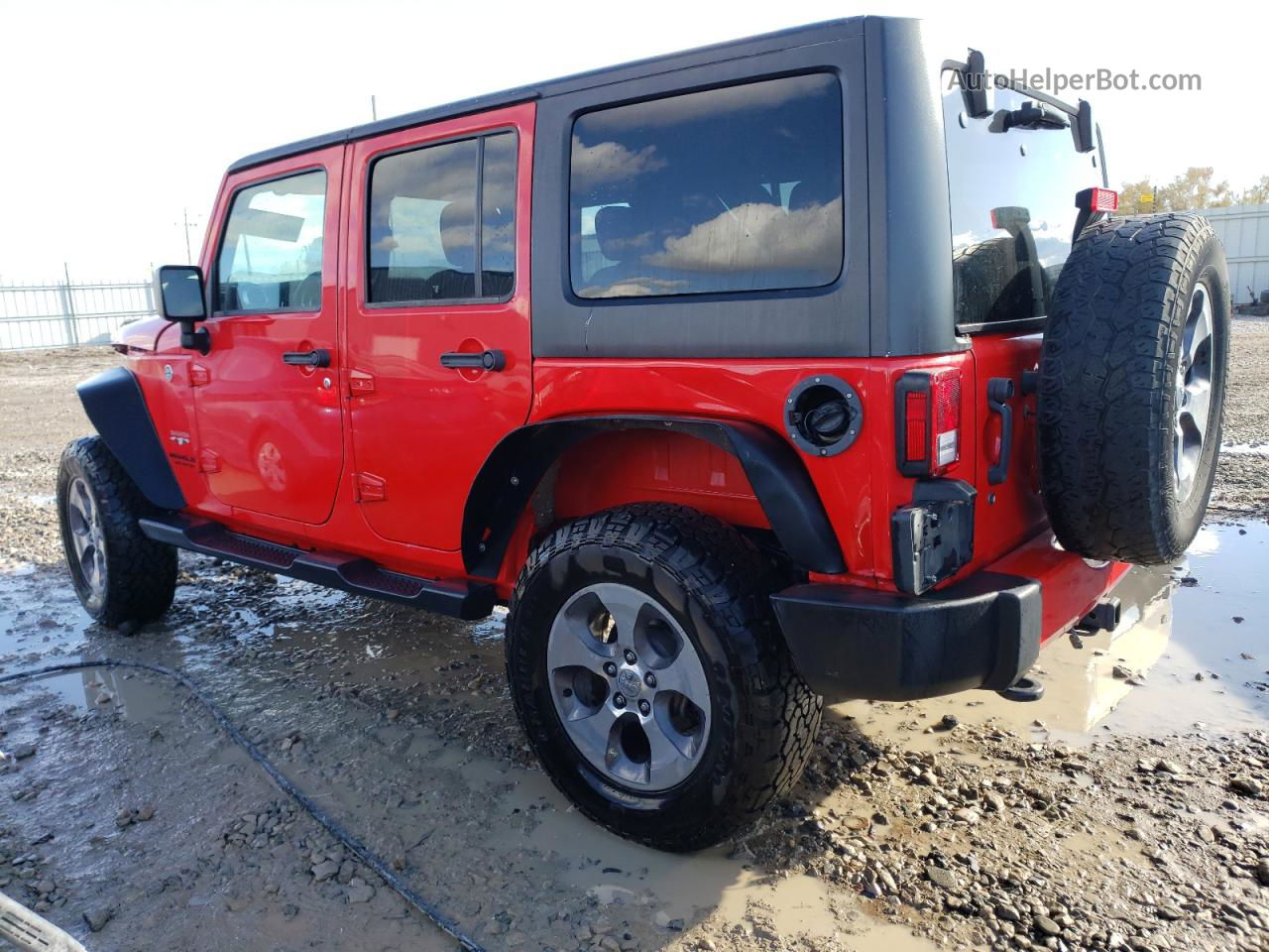 2017 Jeep Wrangler Unlimited Sahara Red vin: 1C4HJWEG9HL660895