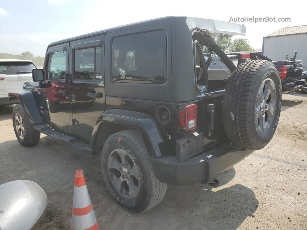 2017 Jeep Wrangler Unlimited Sahara Black vin: 1C4HJWEG9HL661139