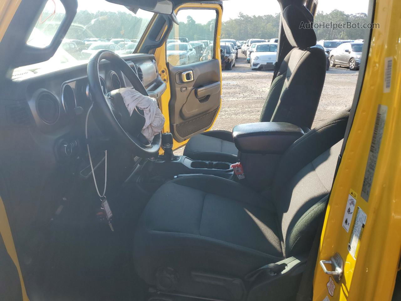 2019 Jeep Wrangler Unlimited Sport Yellow vin: 1C4HJXDG1KW506985