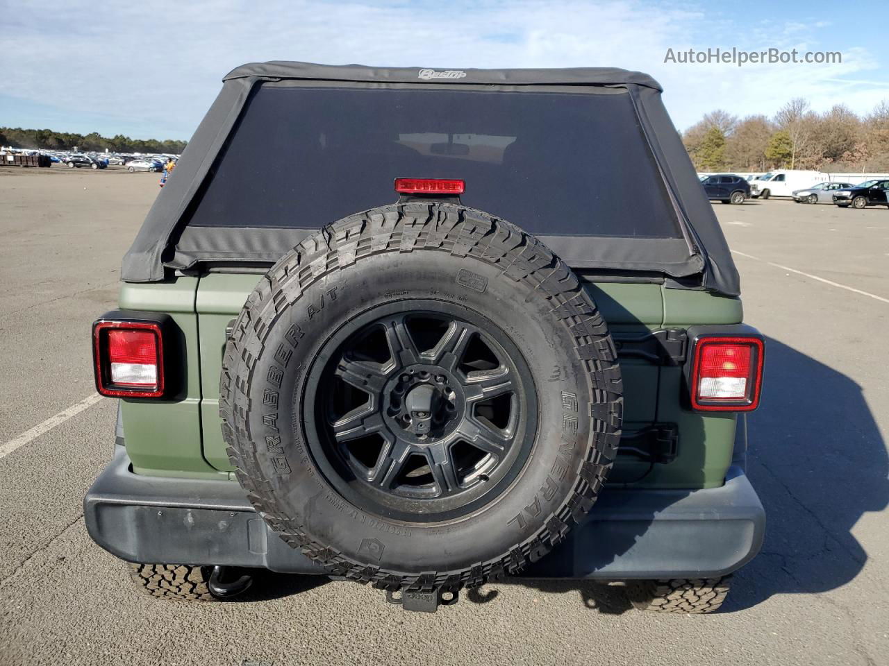 2019 Jeep Wrangler Unlimited Sport Green vin: 1C4HJXDG3KW582322