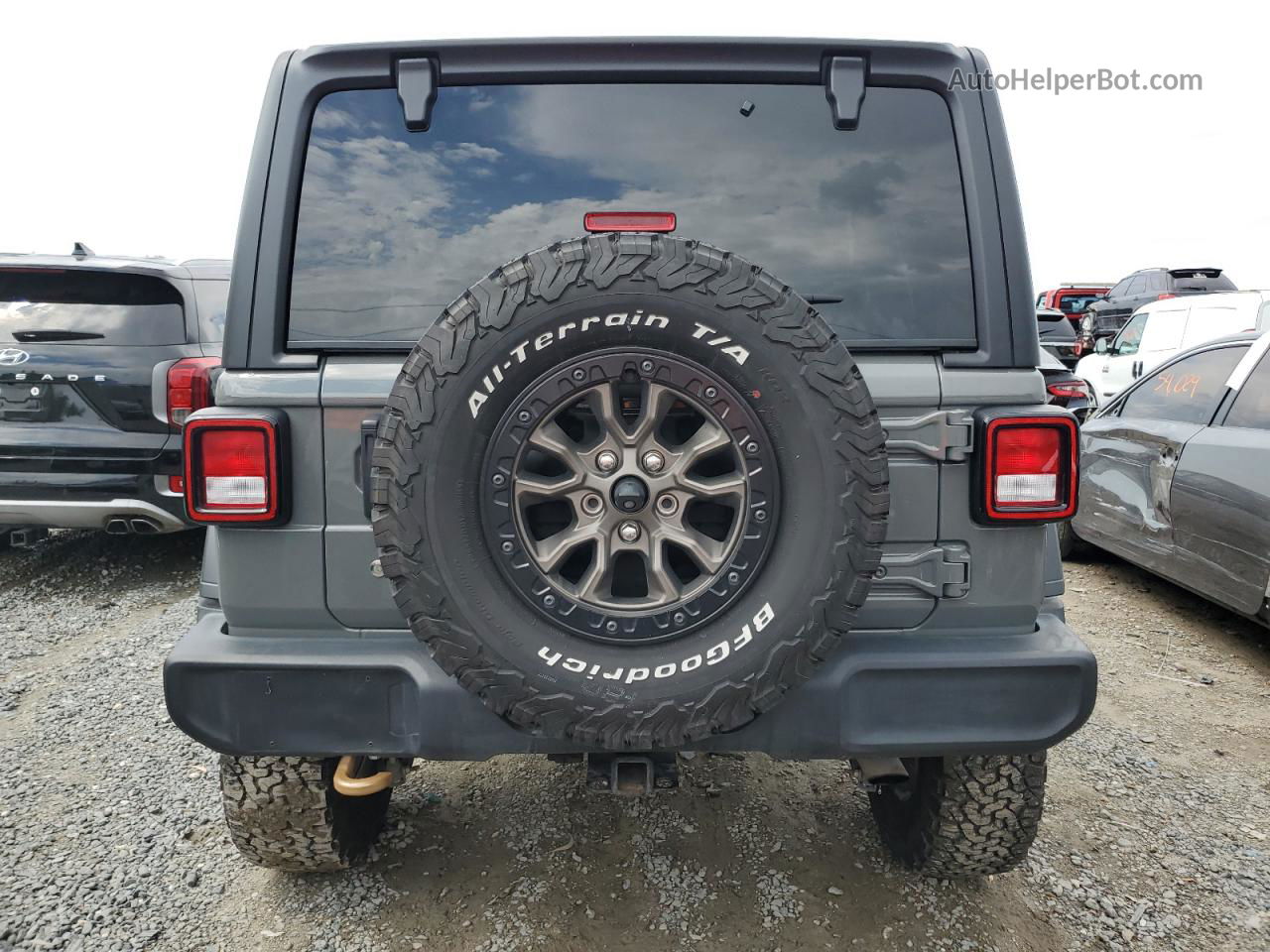 2019 Jeep Wrangler Unlimited Sport Gray vin: 1C4HJXDG4KW537860