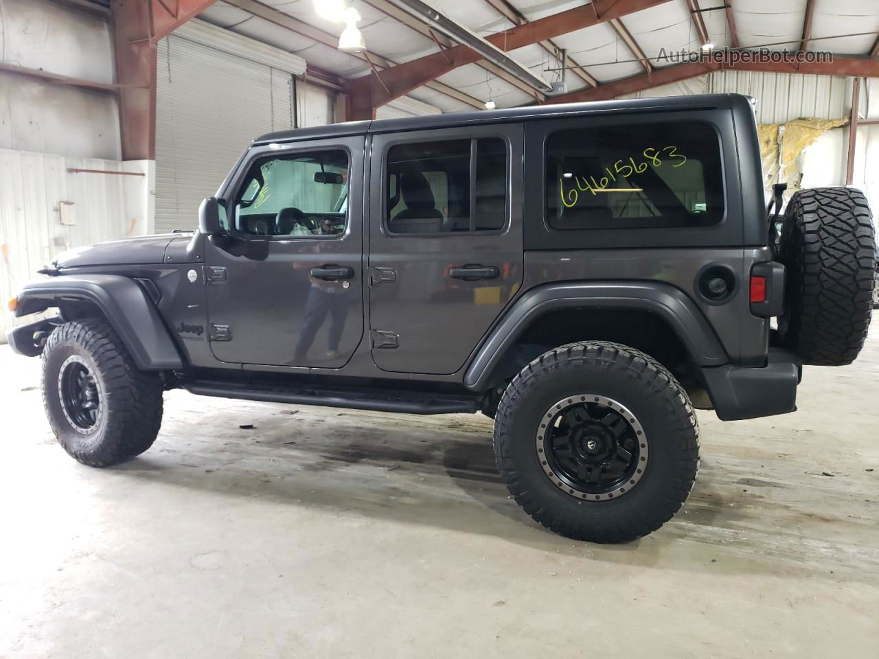 2019 Jeep Wrangler Unlimited Sport Gray vin: 1C4HJXDG7KW665266