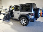 2019 Jeep Wrangler Unlimited Sport White vin: 1C4HJXDNXKW592005