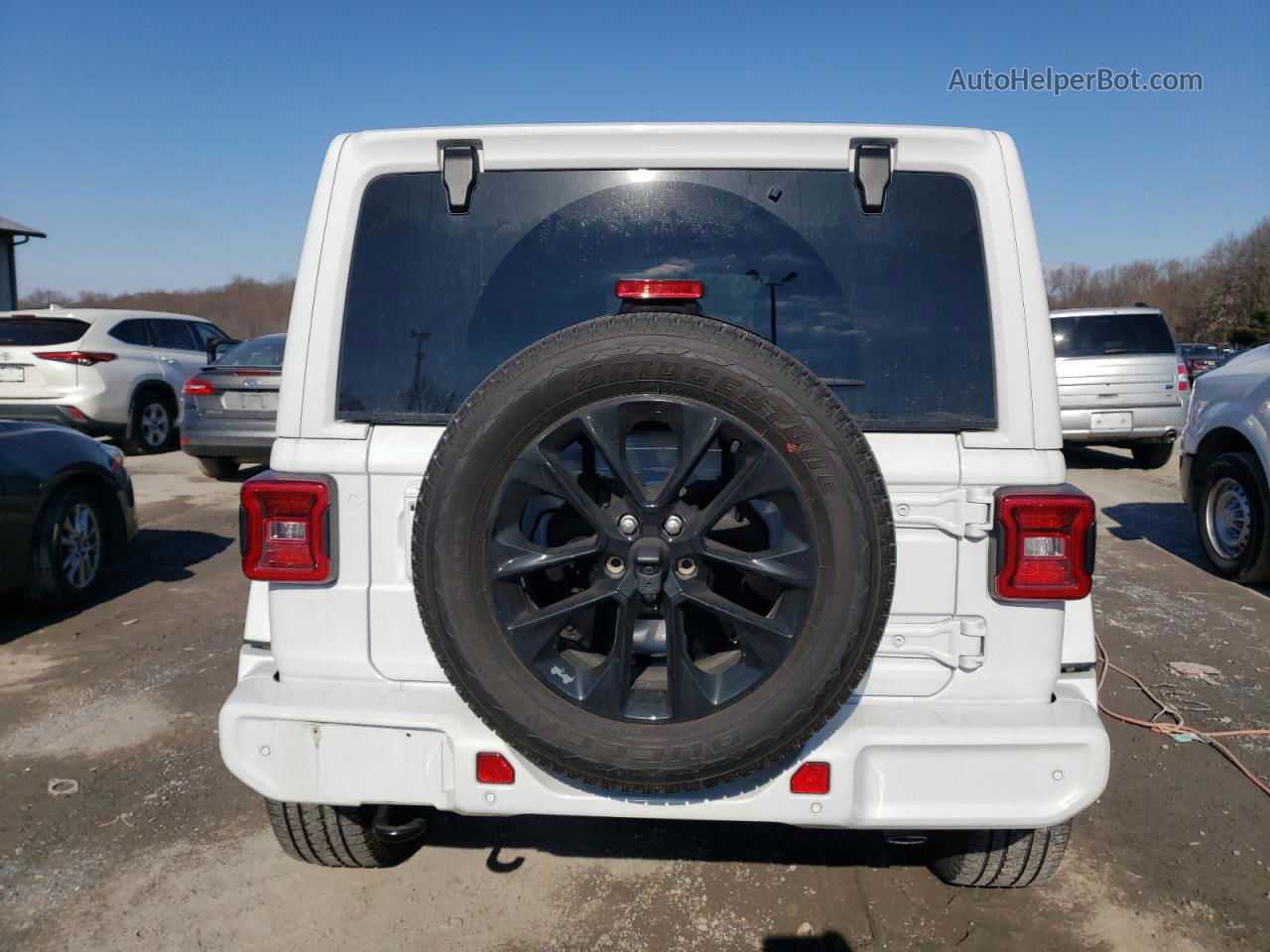 2023 Jeep Wrangler Sahara White vin: 1C4HJXEG1PW545744