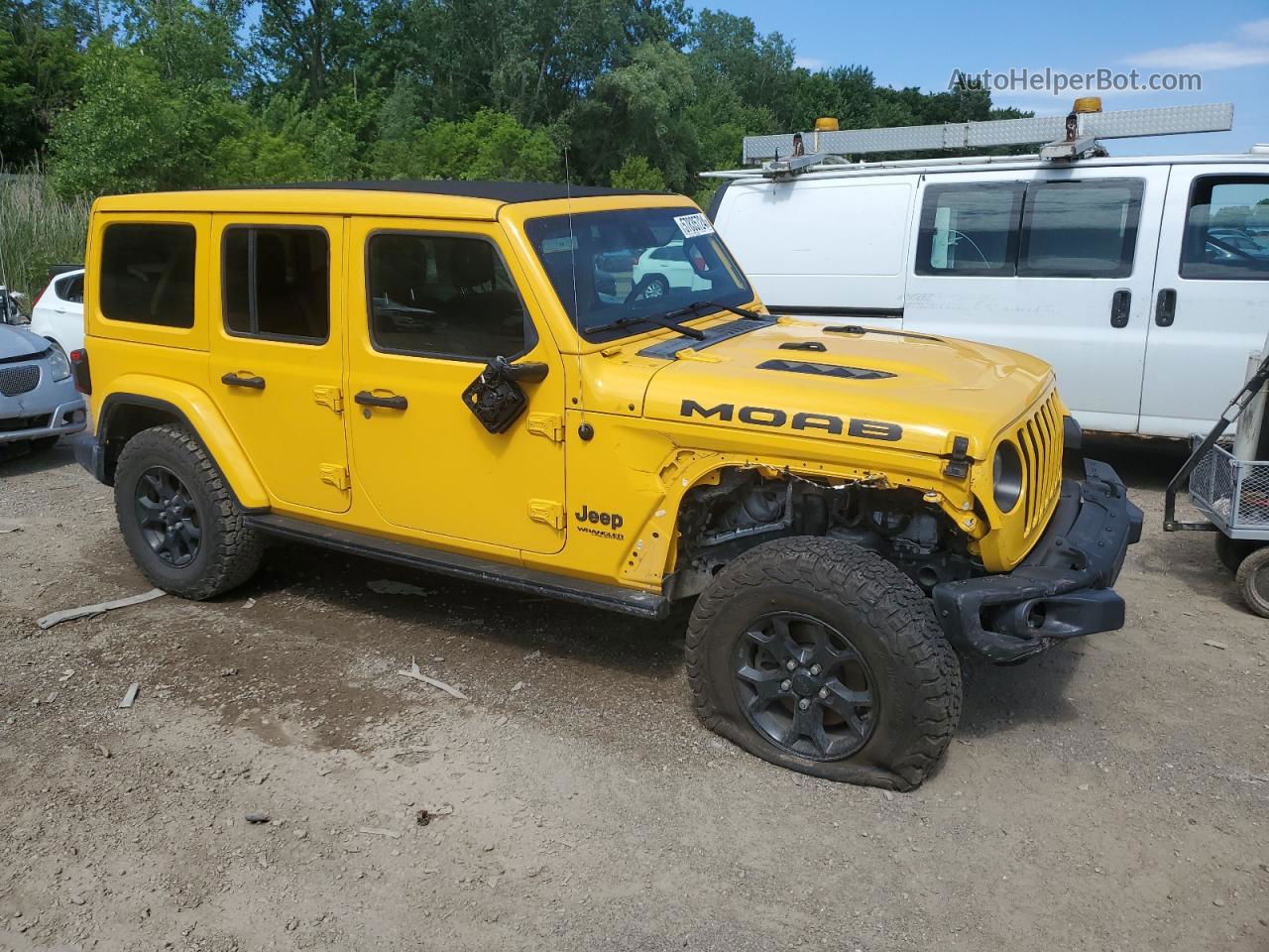 2019 Jeep Wrangler Unlimited Sahara Желтый vin: 1C4HJXEG4KW549196