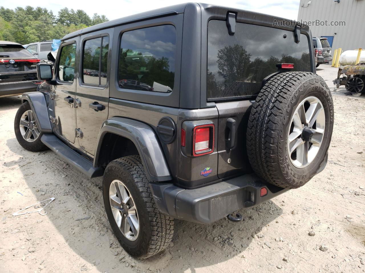 2019 Jeep Wrangler Unlimited Sahara Gray vin: 1C4HJXEG4KW643515