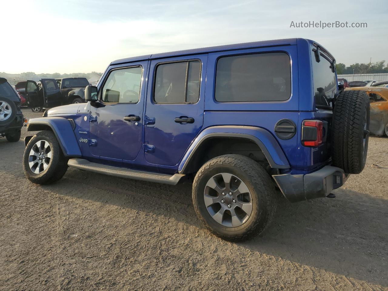 2019 Jeep Wrangler Unlimited Sahara Blue vin: 1C4HJXEG5KW559509