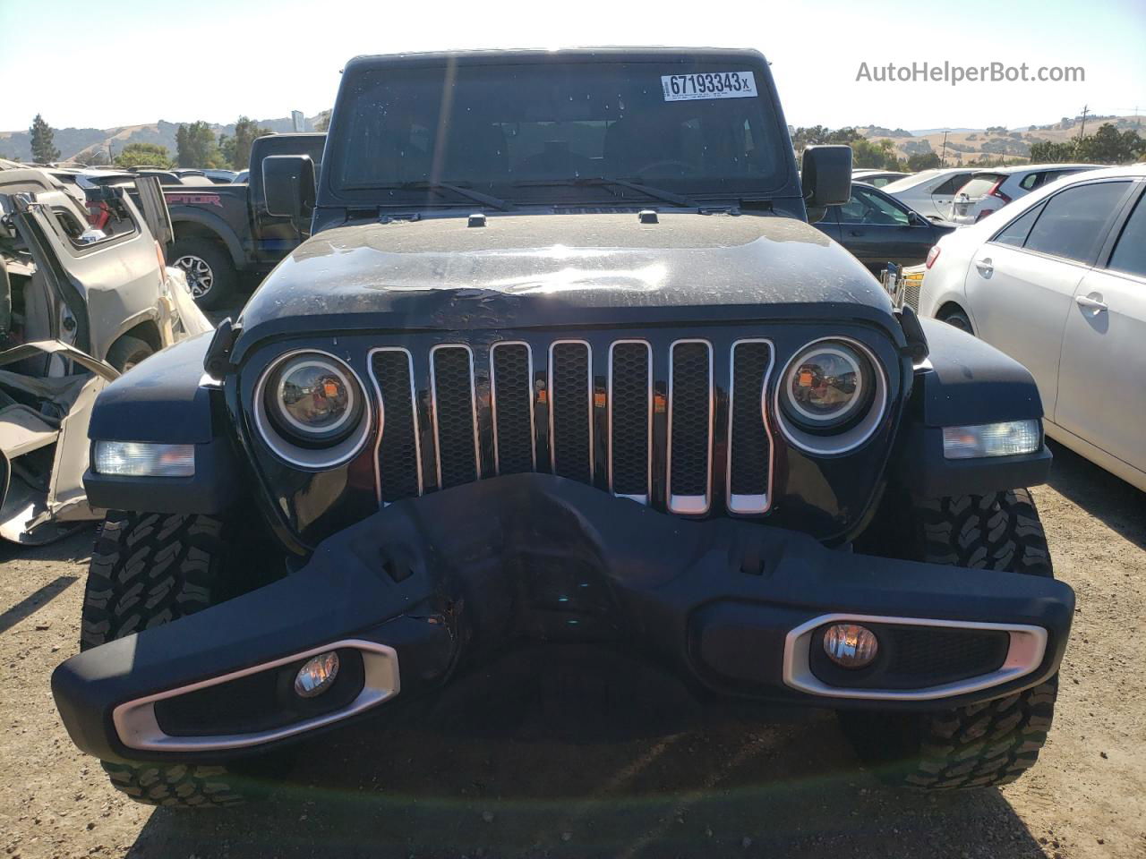 2019 Jeep Wrangler Unlimited Sahara Black vin: 1C4HJXEG5KW628036