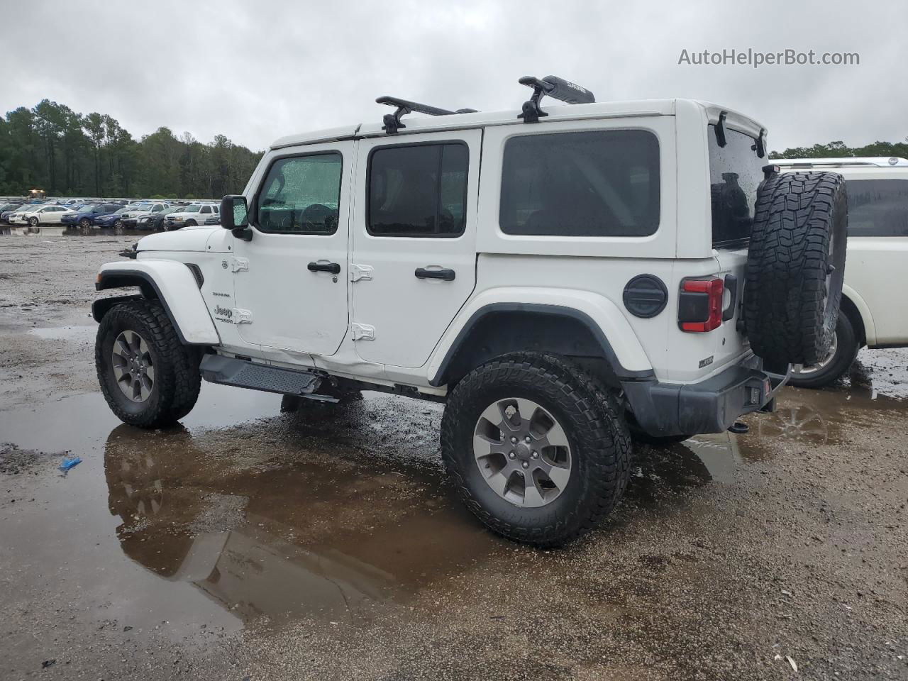 2019 Jeep Wrangler Unlimited Sahara White vin: 1C4HJXEG5KW667659