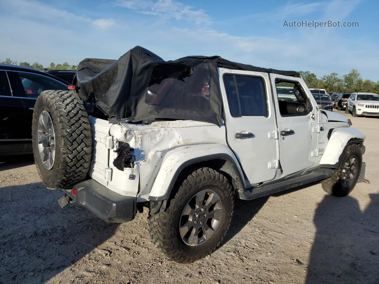 2019 Jeep Wrangler Unlimited Sahara White vin: 1C4HJXEG8KW579835