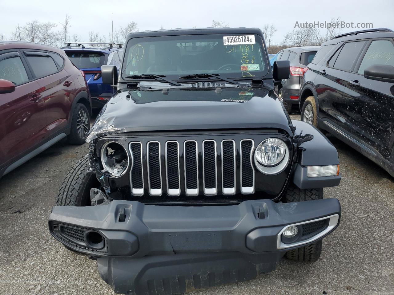 2019 Jeep Wrangler Unlimited Sahara Black vin: 1C4HJXEG8KW611487