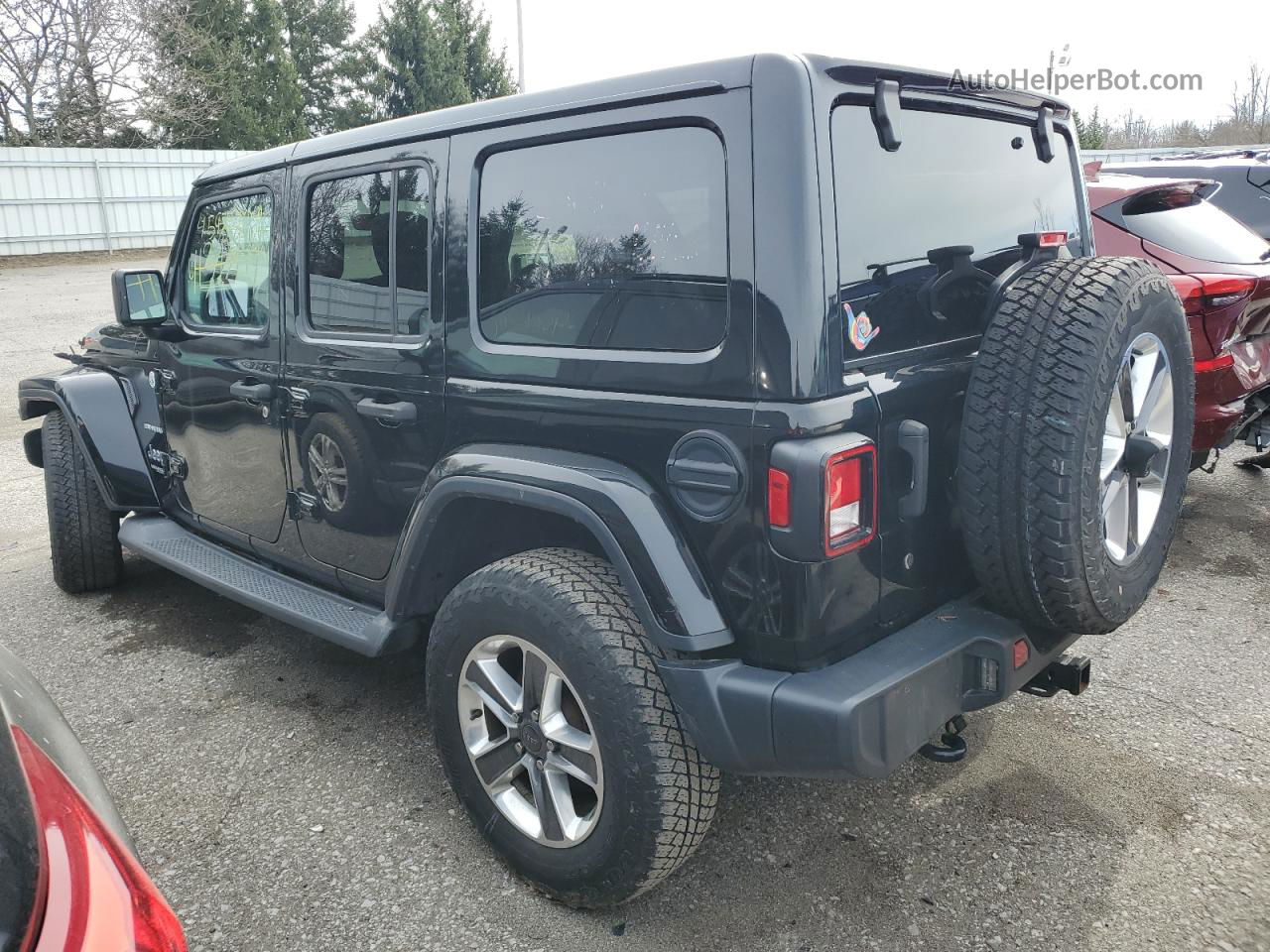 2019 Jeep Wrangler Unlimited Sahara Черный vin: 1C4HJXEG8KW611487