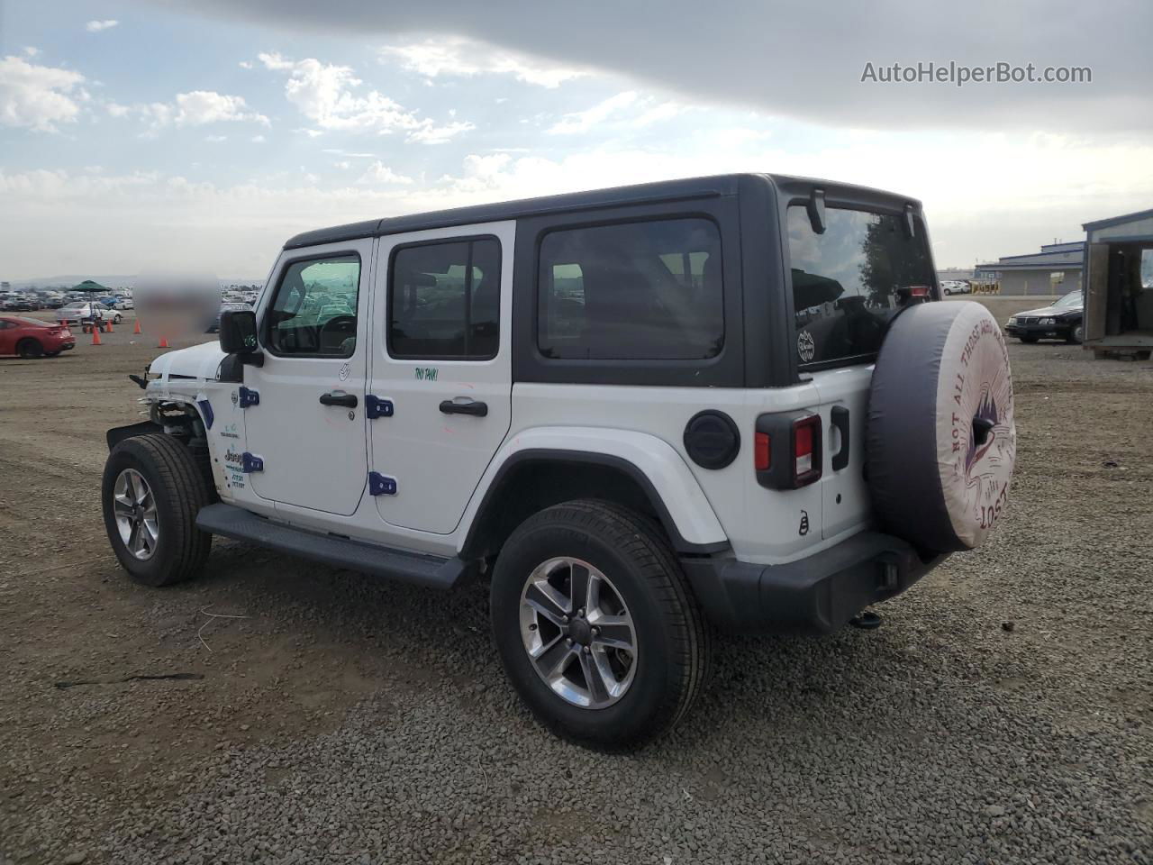 2019 Jeep Wrangler Unlimited Sahara White vin: 1C4HJXEN3KW535790