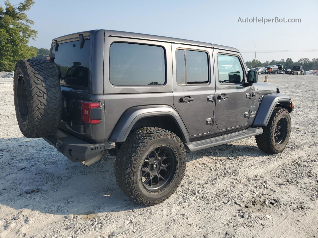 2019 Jeep Wrangler Unlimited Sahara Gray vin: 1C4HJXEN7KW534965