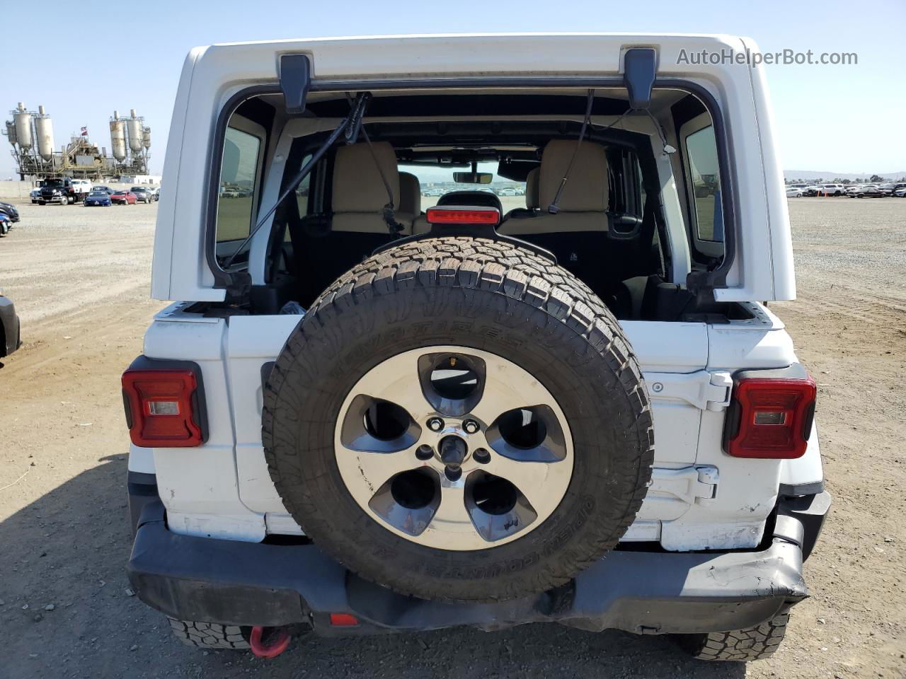 2019 Jeep Wrangler Unlimited Rubicon White vin: 1C4HJXFG5KW606570