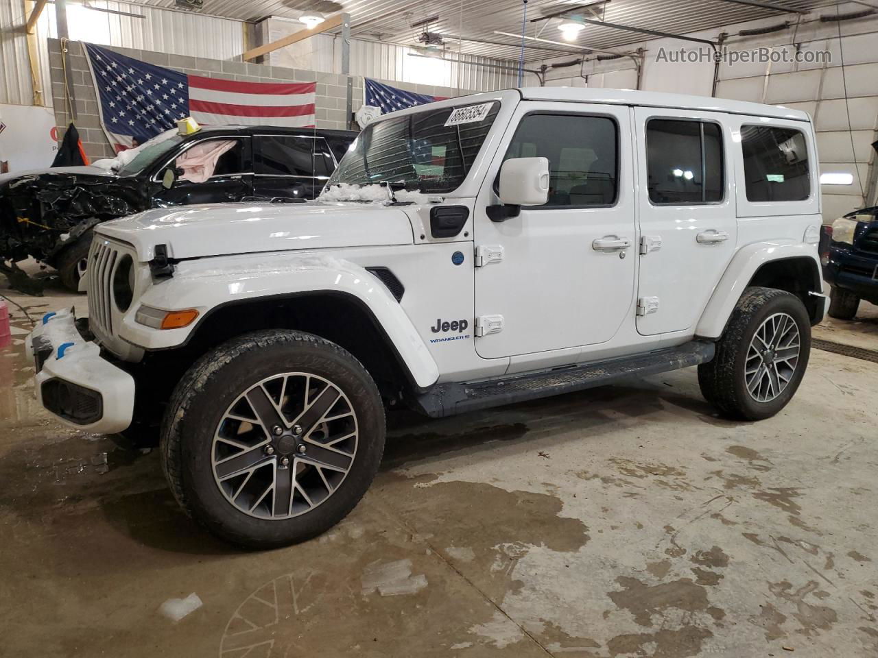 2023 Jeep Wrangler Sahara 4xe White vin: 1C4JJXP63PW569498