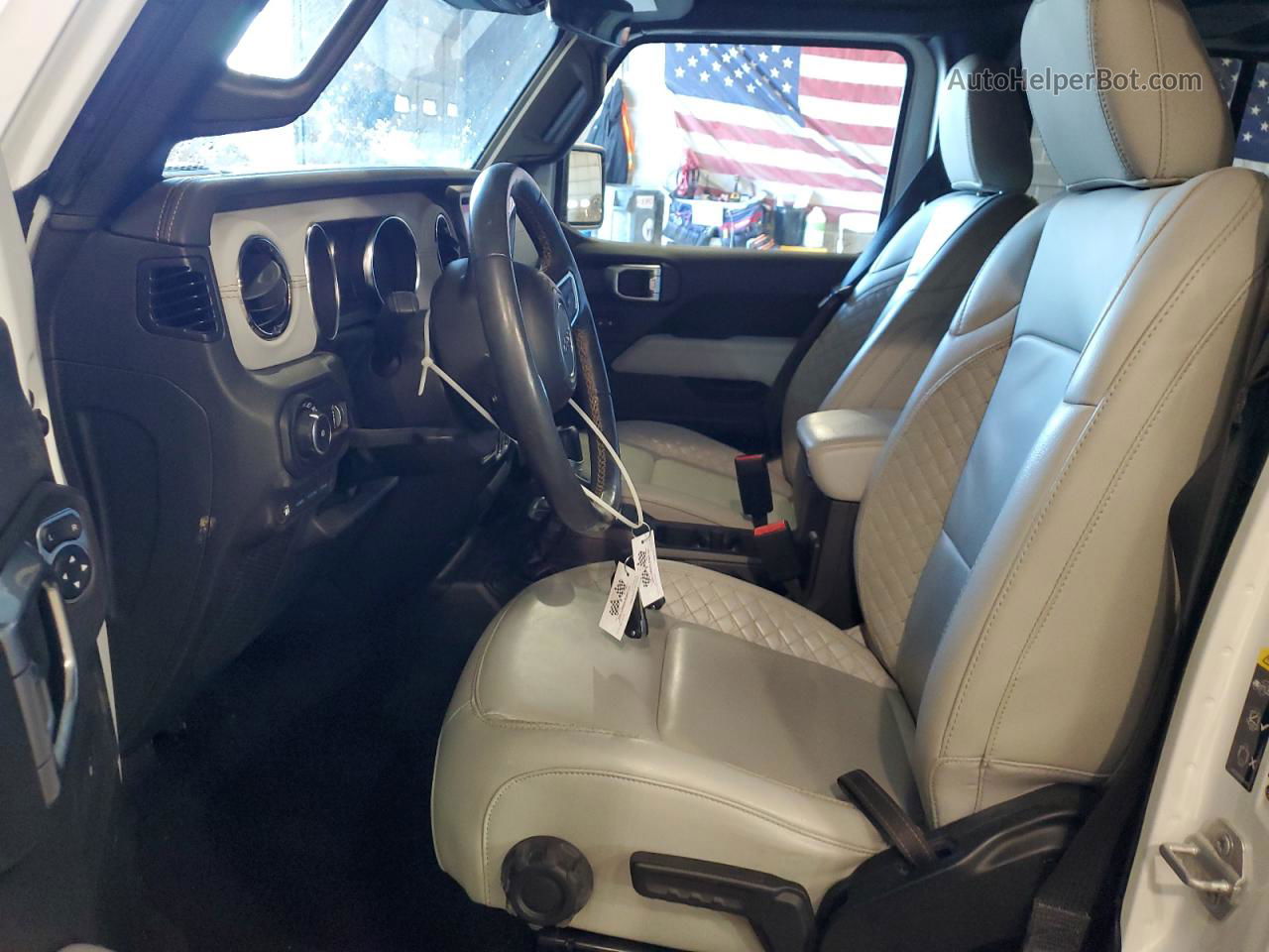 2023 Jeep Wrangler Sahara 4xe White vin: 1C4JJXP63PW569498