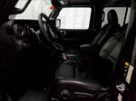 2023 Jeep Wrangler Sahara 4xe Черный vin: 1C4JJXP69PW630627