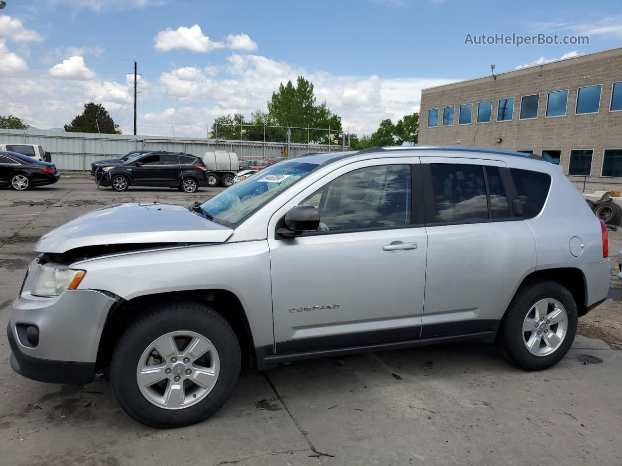 2013 Jeep Compass Sport Silver vin: 1C4NJCBA1DD208171