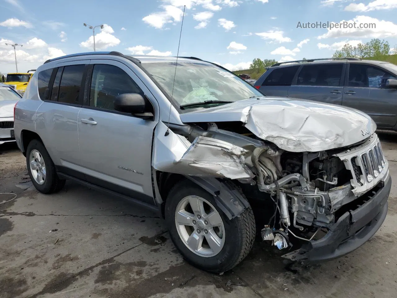 2013 Jeep Compass Sport Silver vin: 1C4NJCBA1DD208171