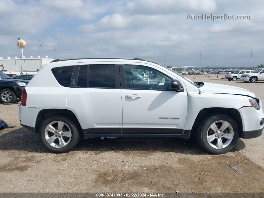 2016 Jeep Compass Sport White vin: 1C4NJCBA1GD512668