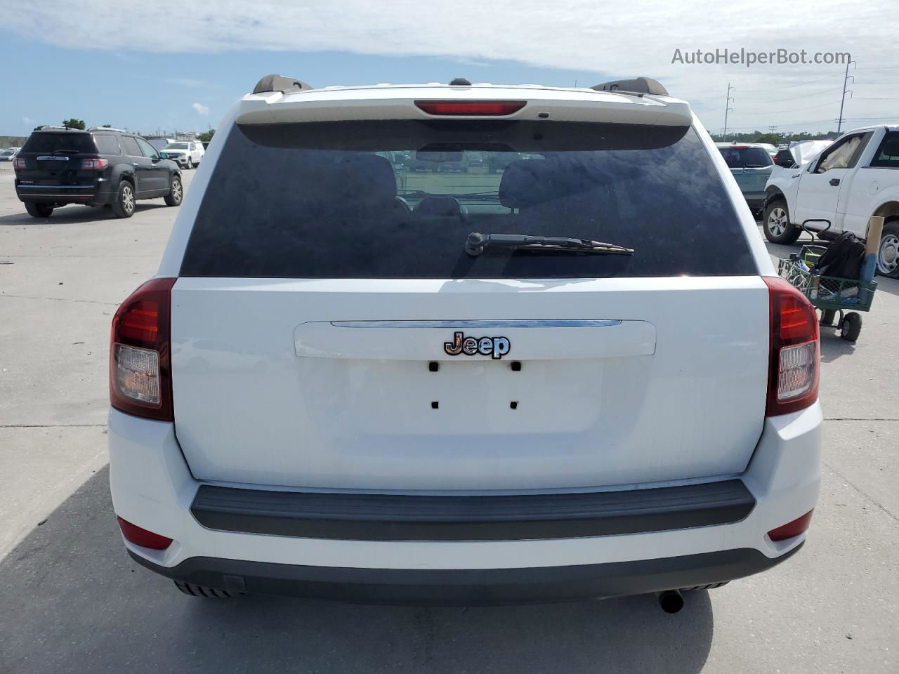 2016 Jeep Compass Sport White vin: 1C4NJCBA1GD675045