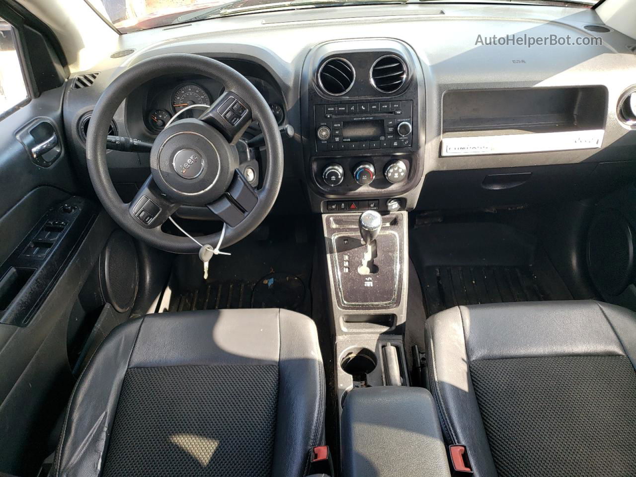 2014 Jeep Compass Sport Красный vin: 1C4NJCBA7ED819095