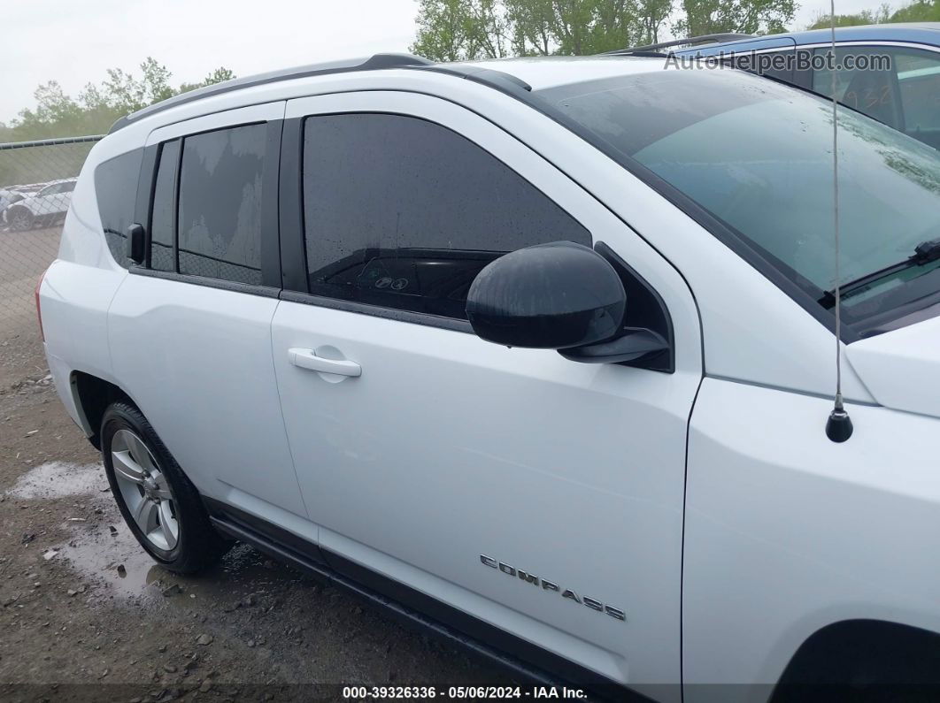 2016 Jeep Compass Sport White vin: 1C4NJCBA7GD611866