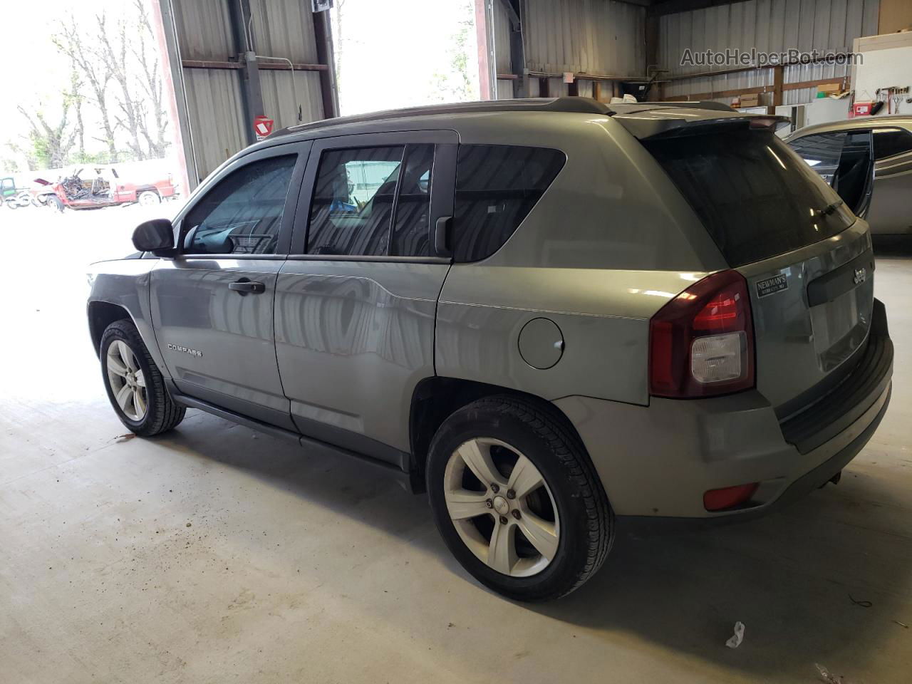 2014 Jeep Compass Sport Gray vin: 1C4NJCBA8ED550380