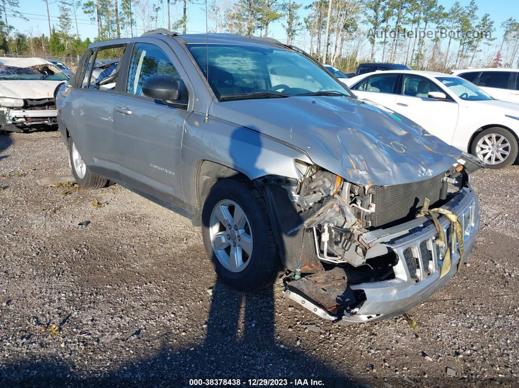 2016 Jeep Compass Sport Silver vin: 1C4NJCBAXGD793093