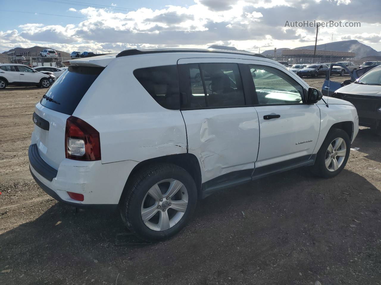 2014 Jeep Compass Sport White vin: 1C4NJCBB0ED723172