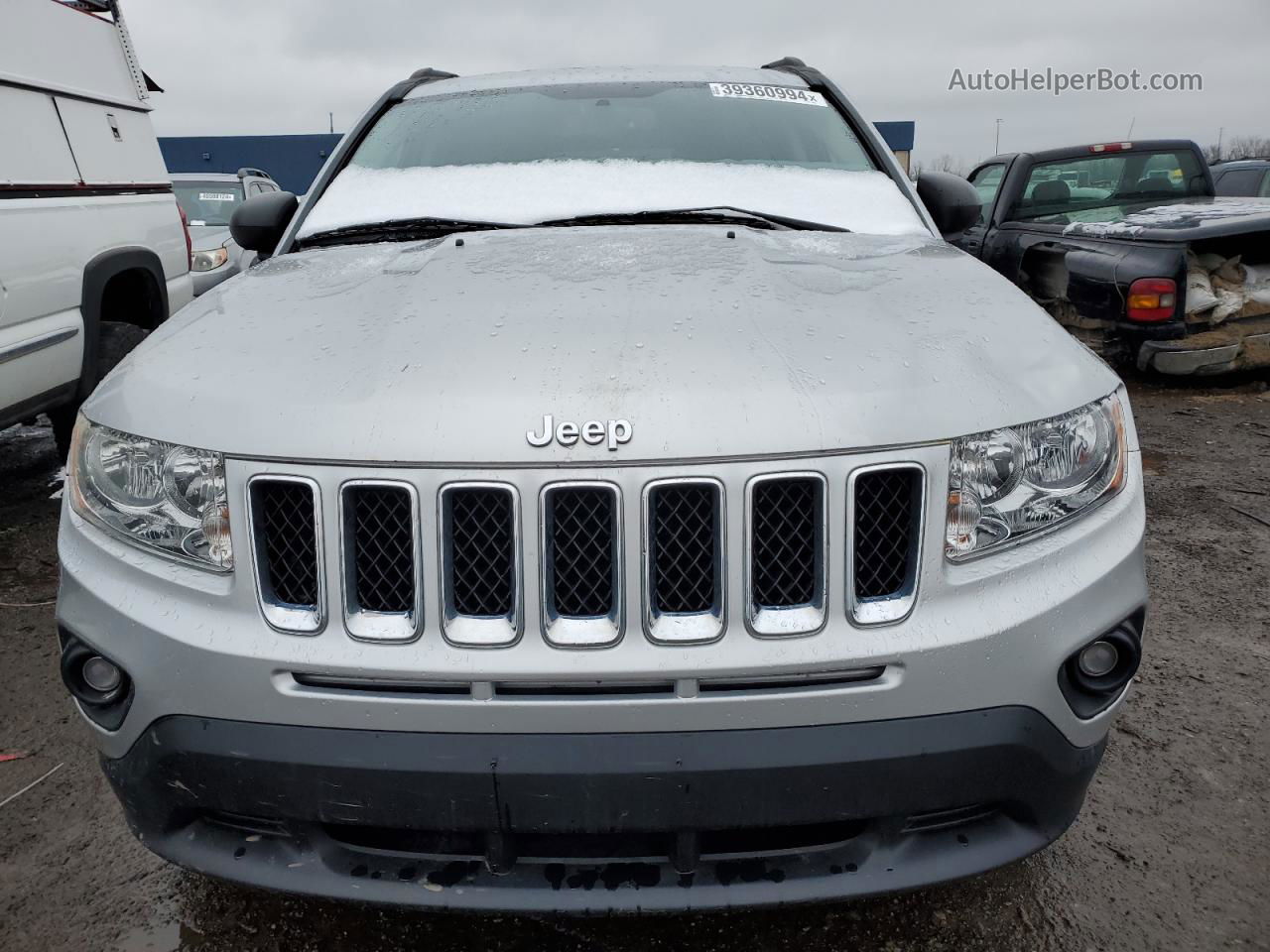 2013 Jeep Compass Sport Silver vin: 1C4NJCBB8DD146356