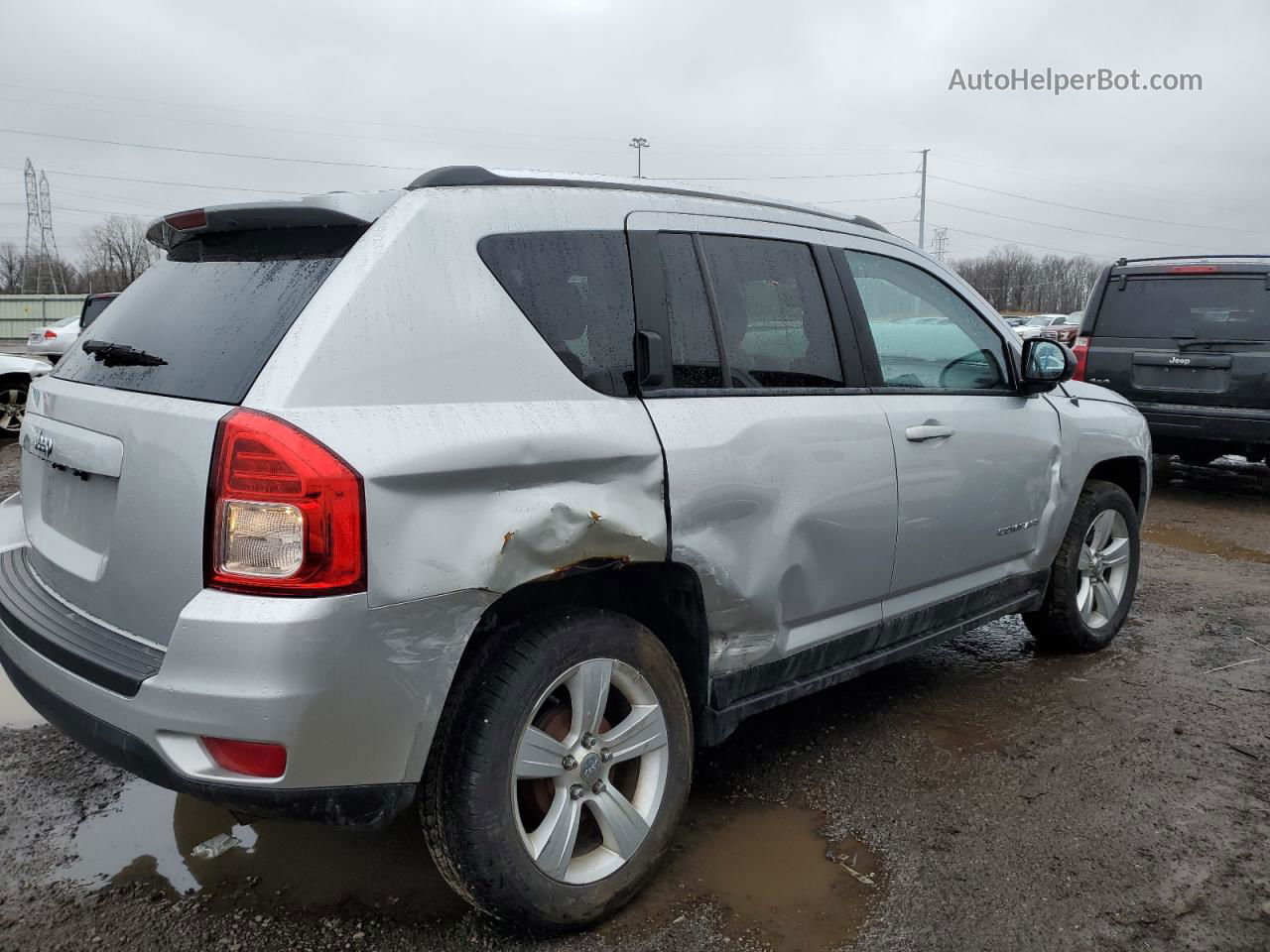 2013 Jeep Compass Sport Серебряный vin: 1C4NJCBB8DD146356