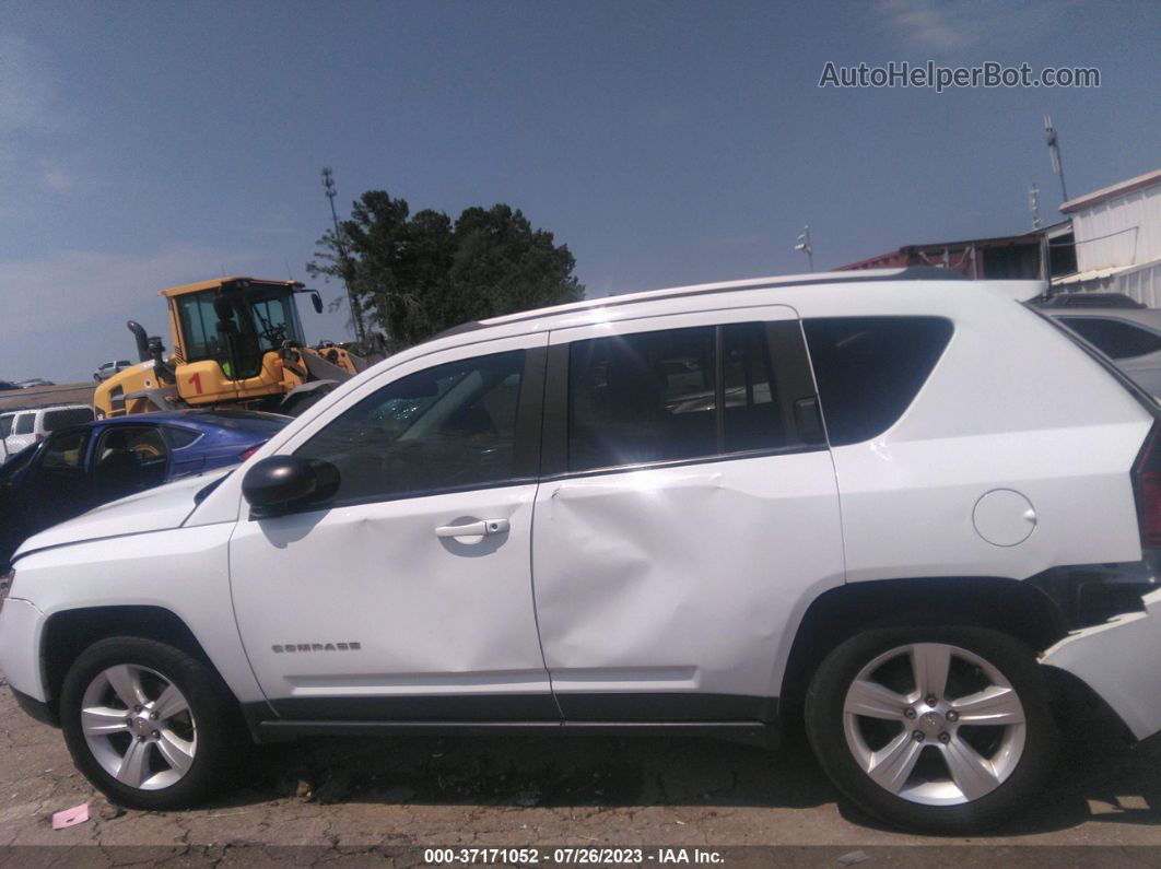 2016 Jeep Compass Sport White vin: 1C4NJCBBXGD789411