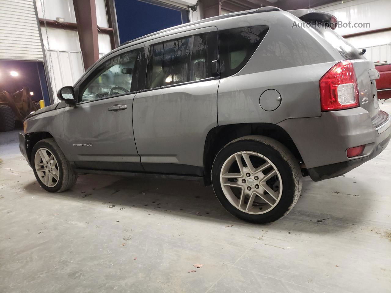 2013 Jeep Compass Limited Gray vin: 1C4NJCCB2DD203620