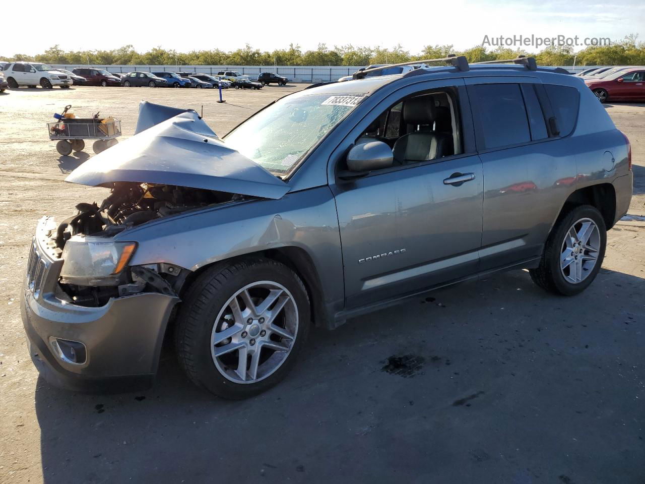 2014 Jeep Compass Limited Gray vin: 1C4NJCCB4ED619041