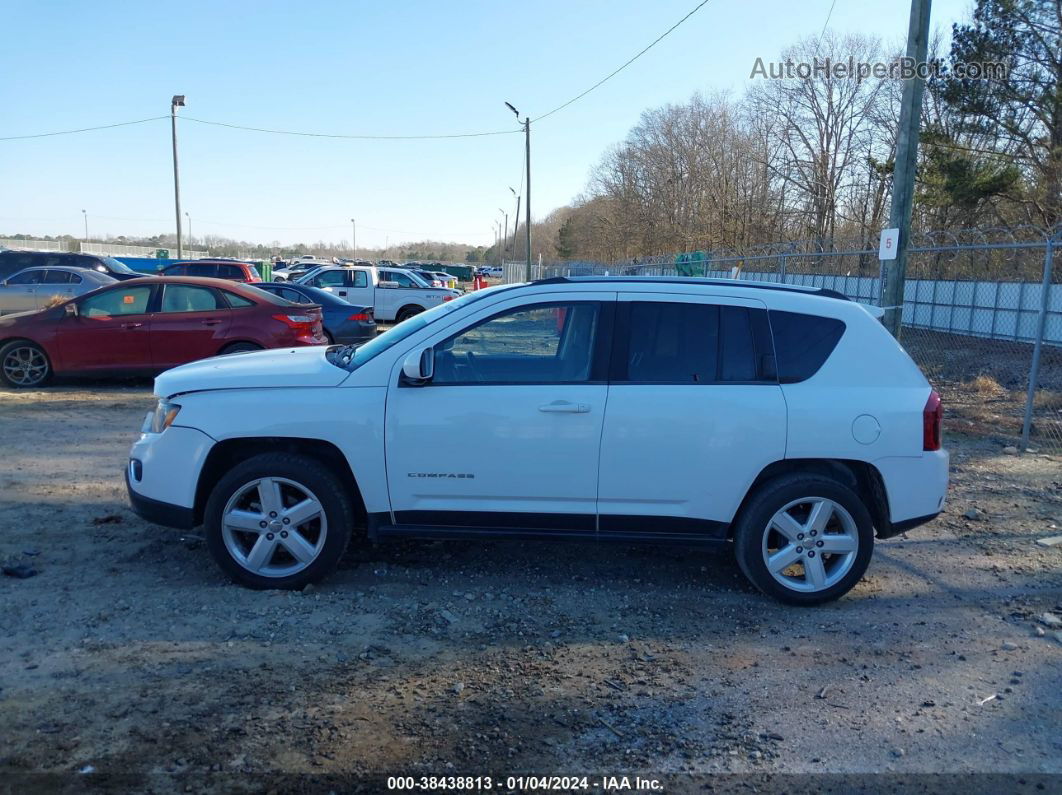 2014 Jeep Compass Latitude White vin: 1C4NJCEA1ED681646