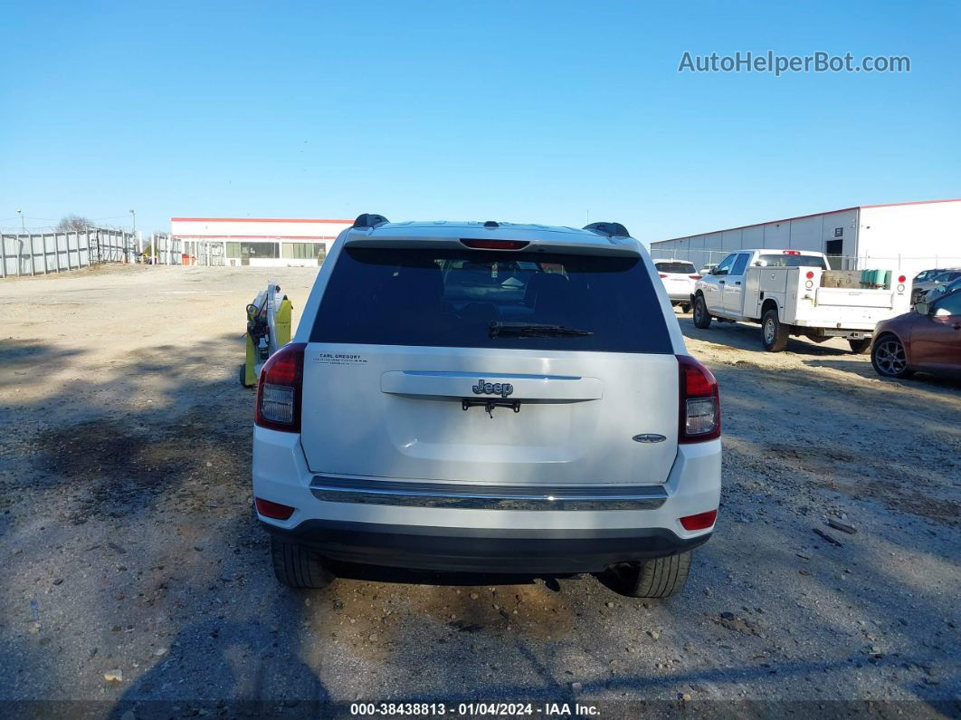 2014 Jeep Compass Latitude White vin: 1C4NJCEA1ED681646