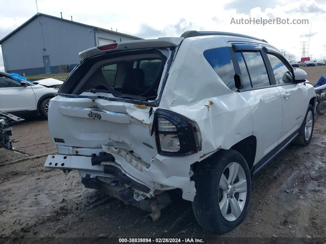 2016 Jeep Compass Latitude White vin: 1C4NJCEA1GD614998